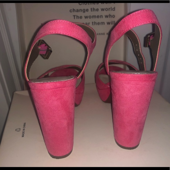Pretty pink thick heel adjustable strap- size 8 - Picture 5 of 8
